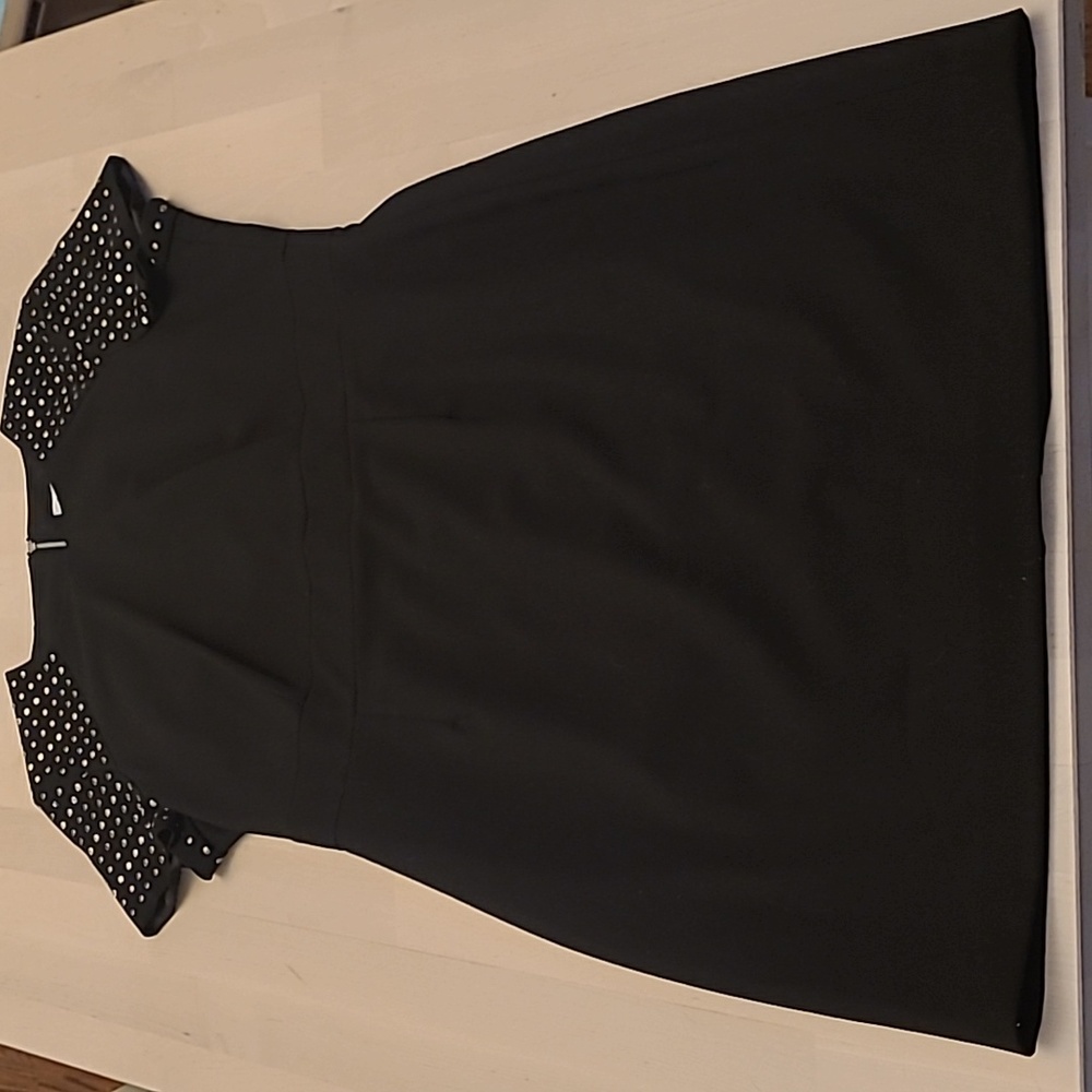 NWOT Calvin Klein Black Silver Studded Short Sleeved Fully Zip Back Midi Dress - Picture 1 of 15